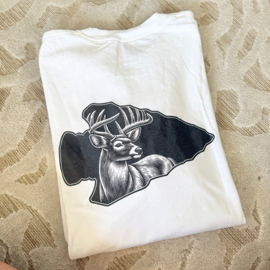 Arrowhead Deer Silhouette Tee – Outdoor Hunting Graphic Shirt