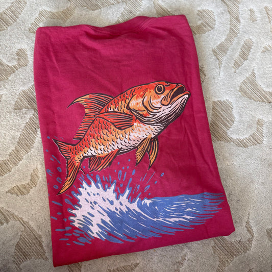 Redfish Splash Tee – Fishing Graphic Shirt